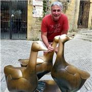 Professor de ciències econòmiques.
Con experiència professional.